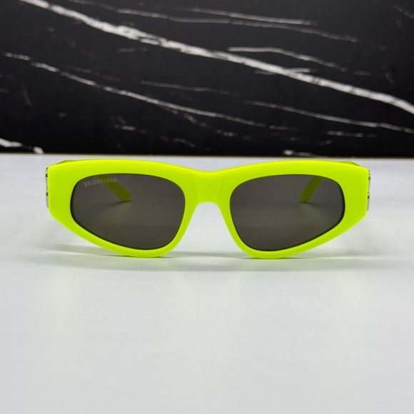 NEW BB0095S 007 BALENCIAGA YELLOW GREY WOMEN CAT EYE BALENCIAGA SUNGLASSES - Picture 9 of 10